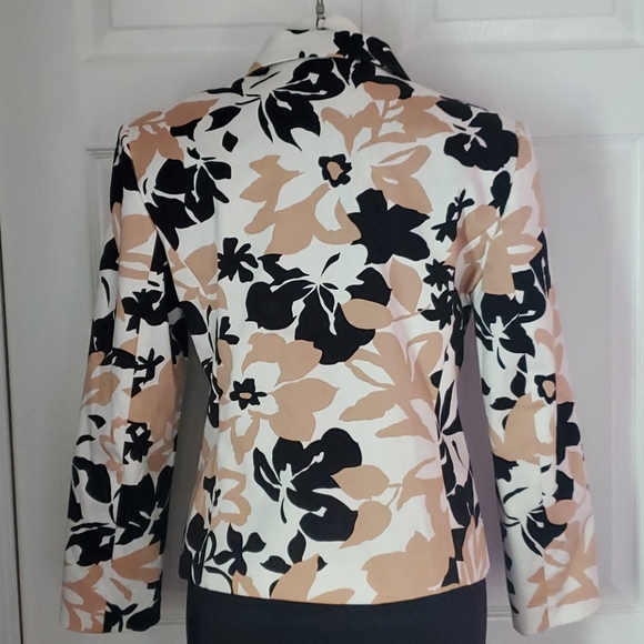 Giancarlo Ferrari Zippered Floral Jacket - Size 8 - Picture 4 of 7